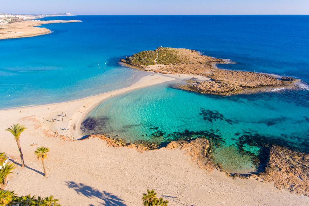 Villa Beach Heaven Pomos Buitenkant foto