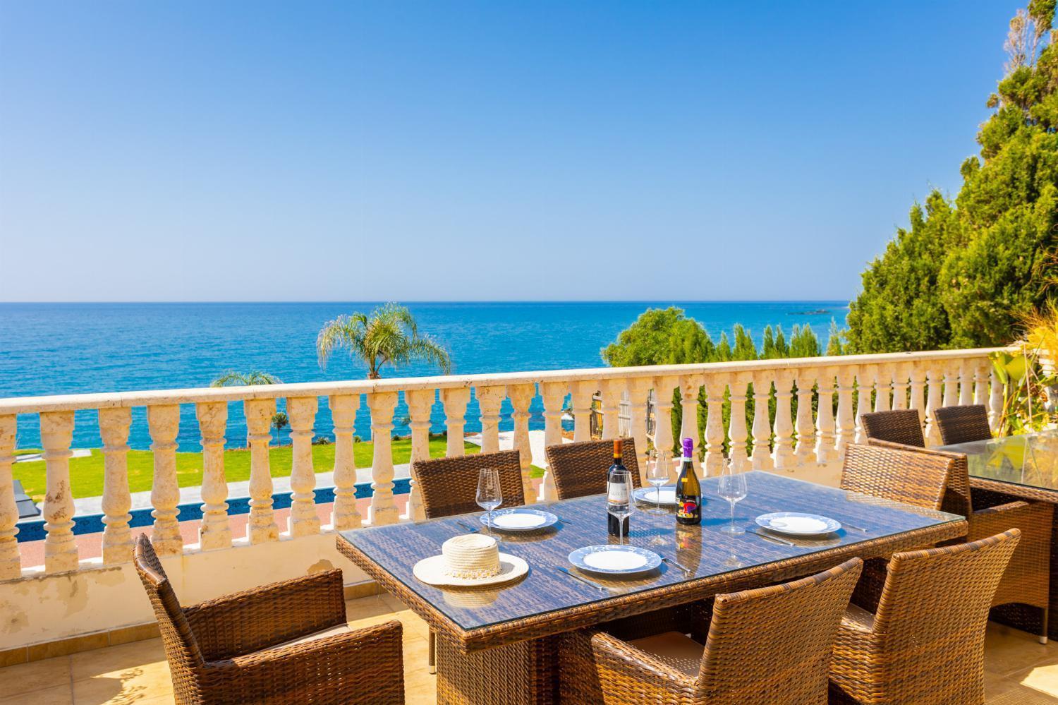 Villa Beach Heaven Pomos Buitenkant foto