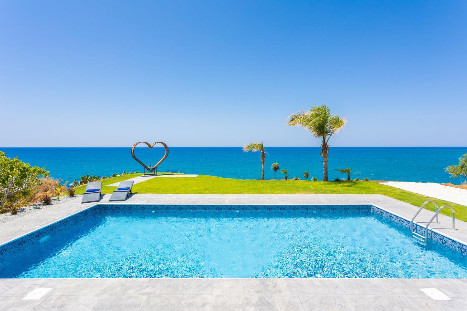 Villa Beach Heaven Pomos Buitenkant foto