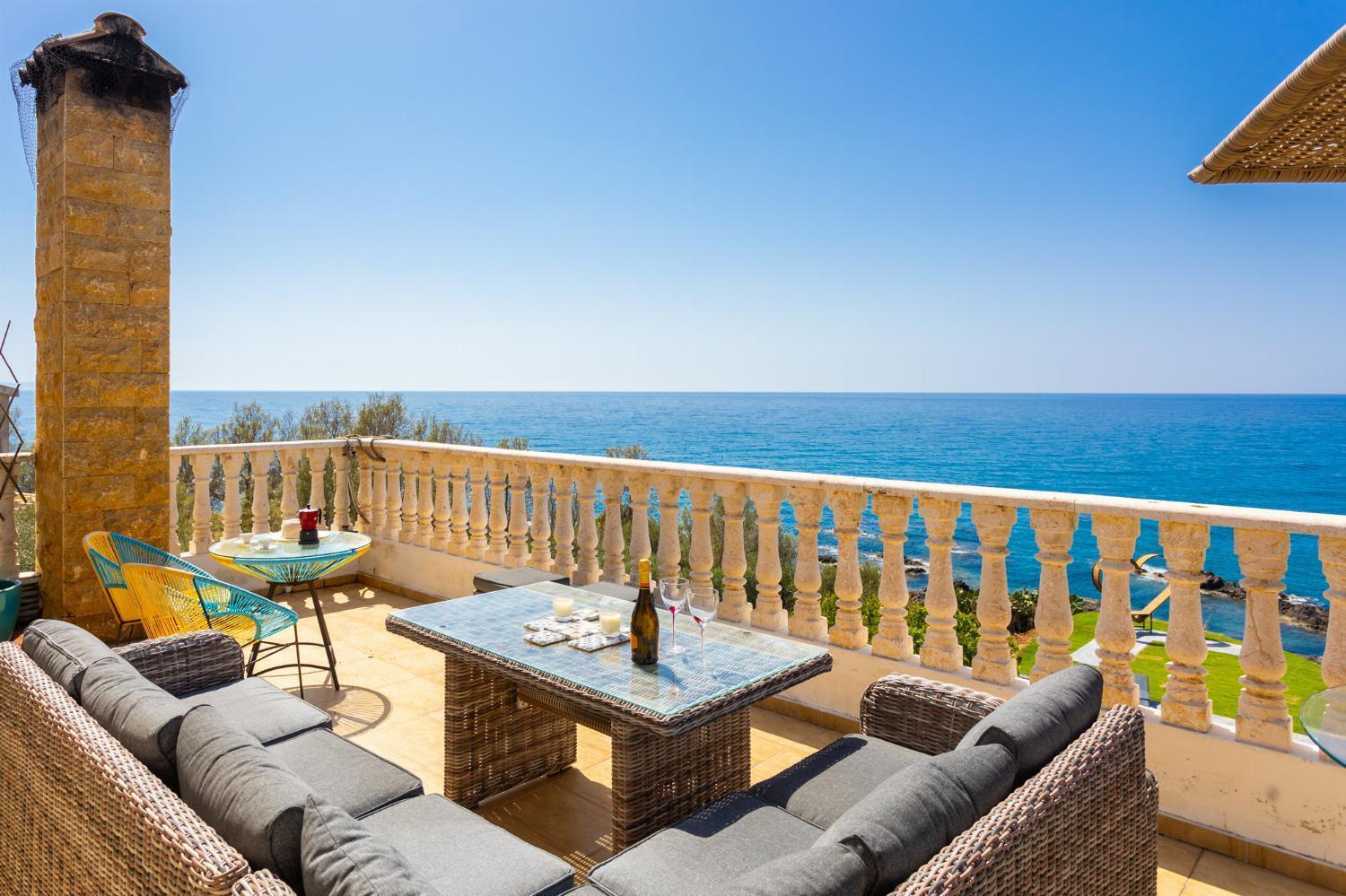 Villa Beach Heaven Pomos Buitenkant foto