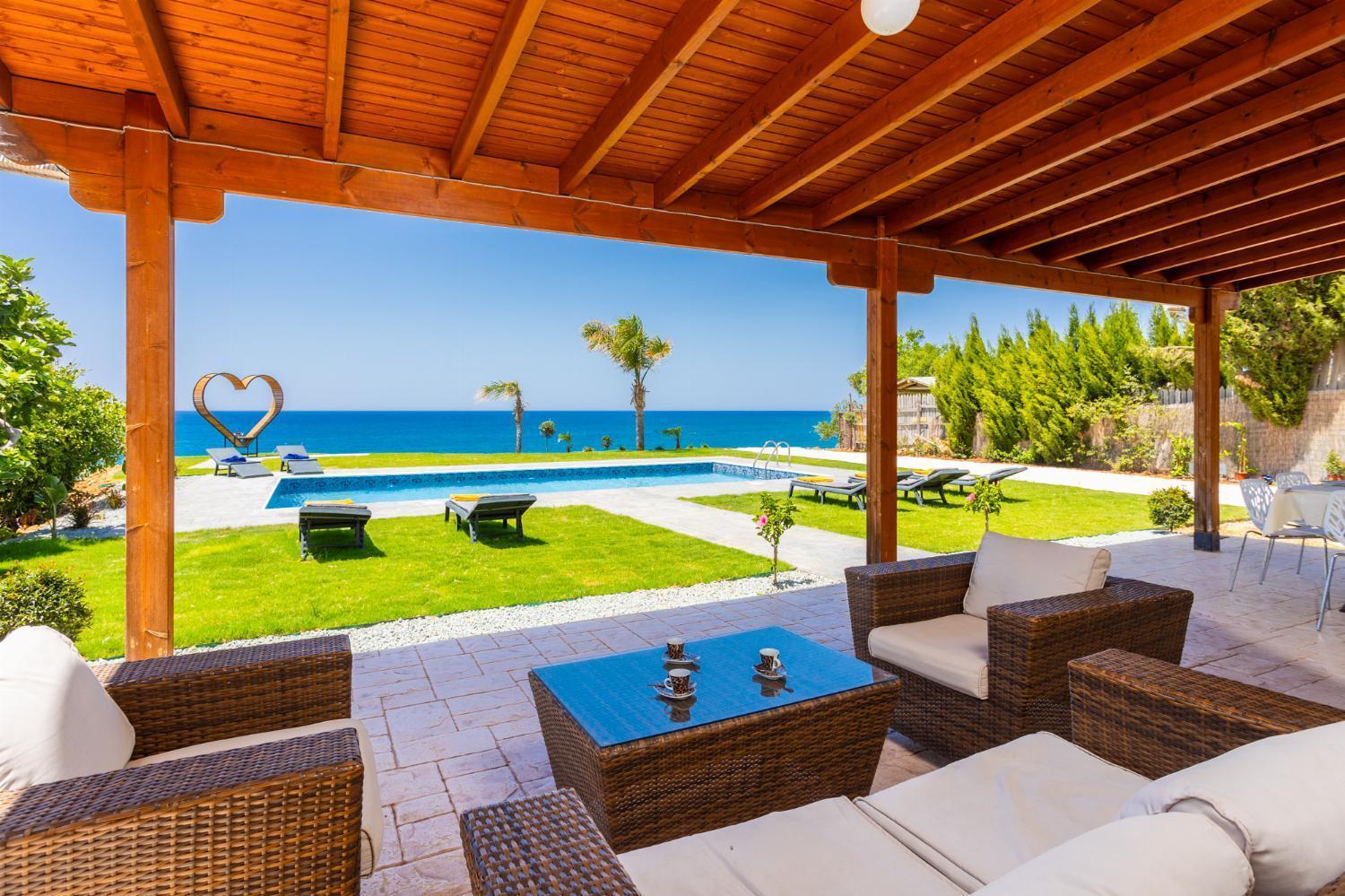 Villa Beach Heaven Pomos Buitenkant foto